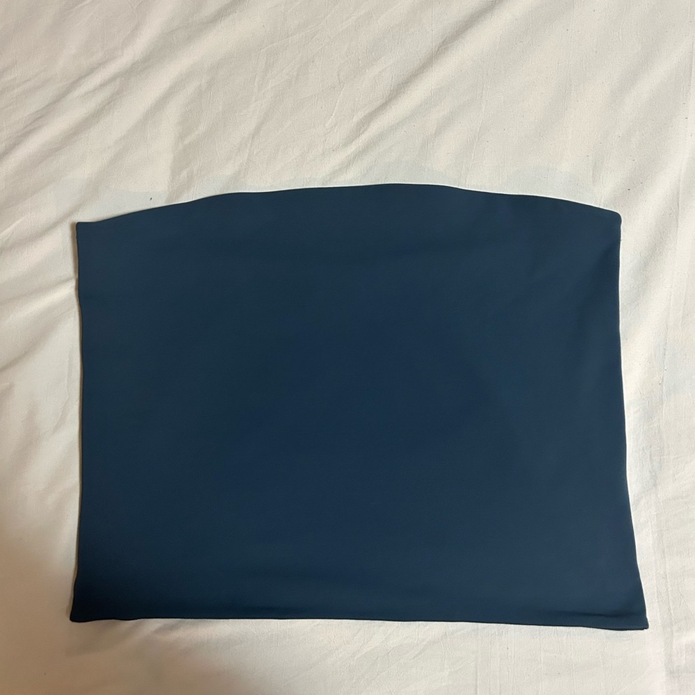 Aritzia Contour Tube Top